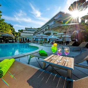 **** Hotel Cardinal St. Peter Italia